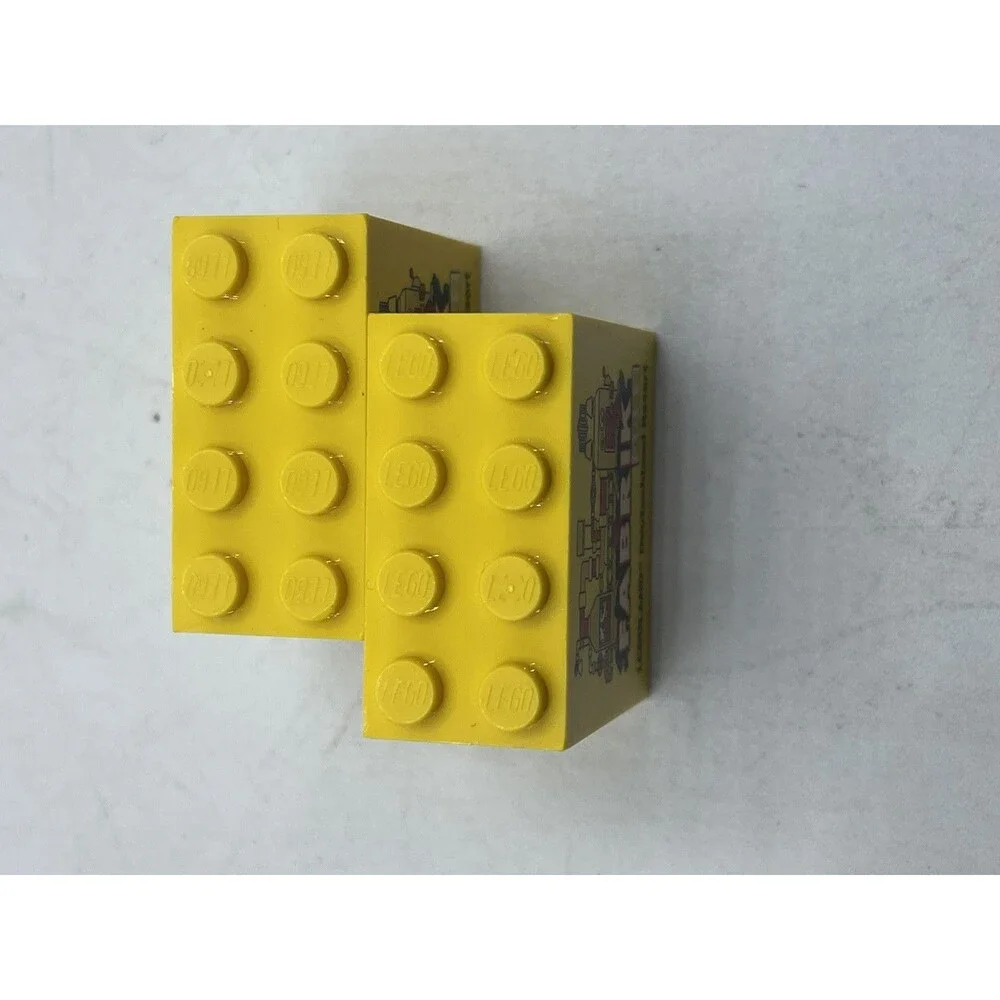 2022 Fabrik Lego Legoland Deutschland Resort Yellow Logo Bricks